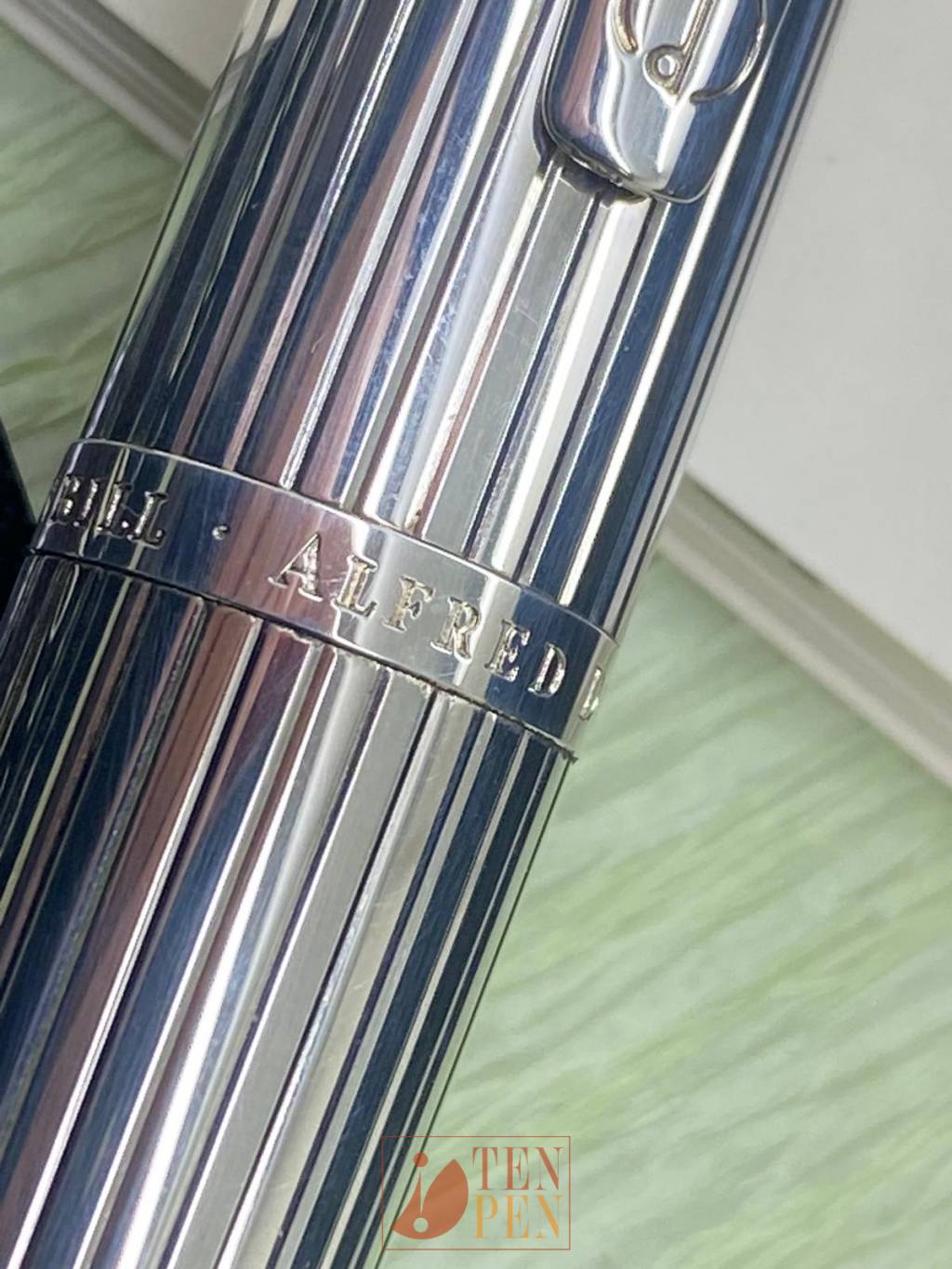 90s ALFRED DUNHILL スイングトップ　ピュアリネン　イタリア製 ALFRED DUNHILL AD 2000 SILVER PLATED BALL PEN | Tenpen - By